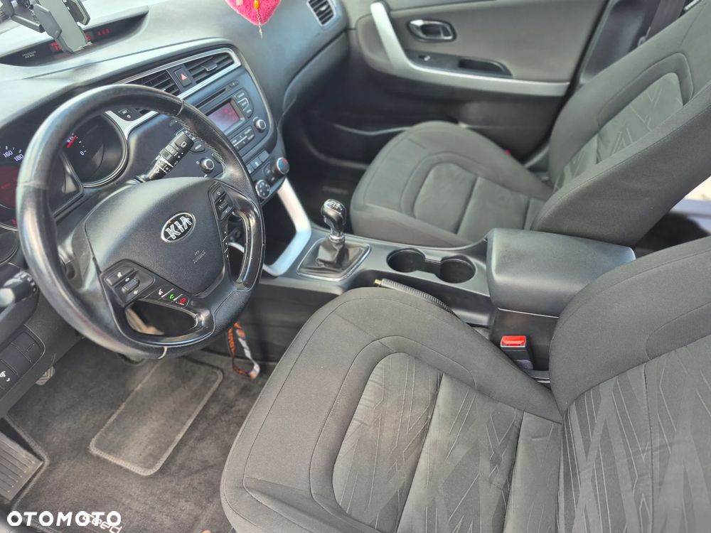 Kia Ceed 1.6 CRDi Smart - 13