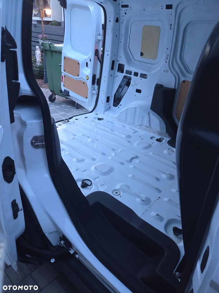 Ford TRANSIT CONNECT - 12