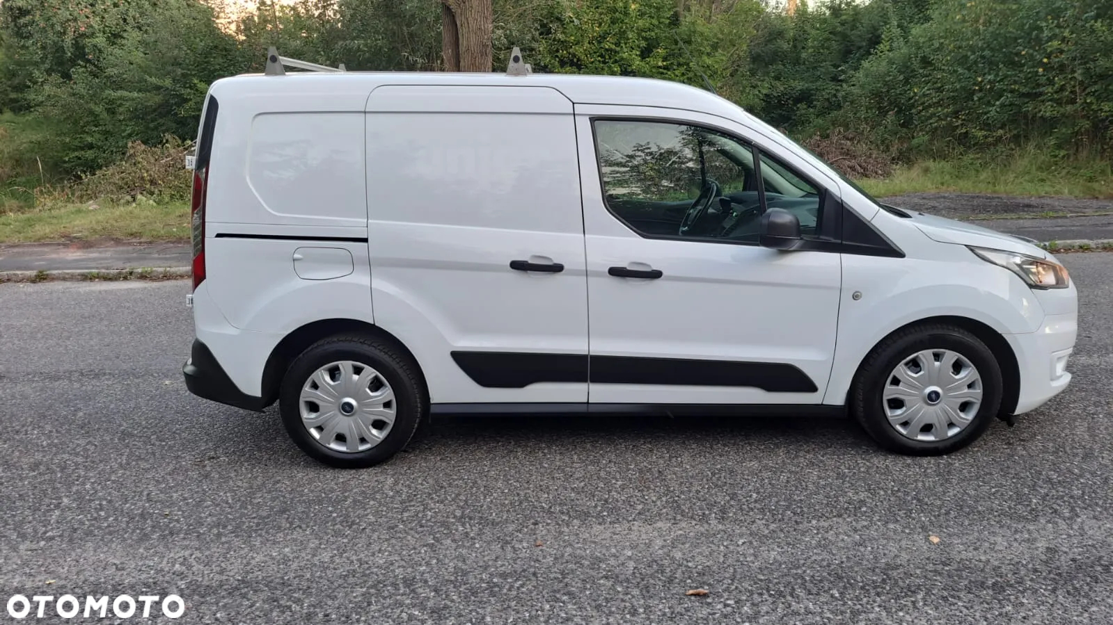 Ford Transit Connect - 16