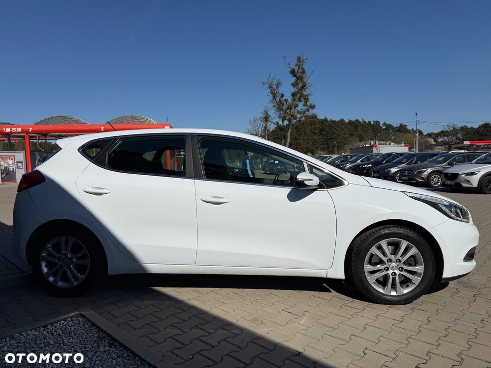 Kia Ceed 1.4 Business Line - 8