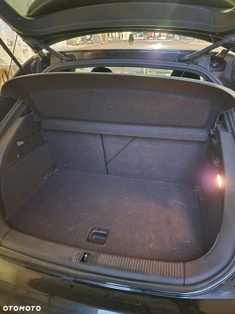 Audi A1 3-drzwiowe 1.6 TDI S line edition - 6