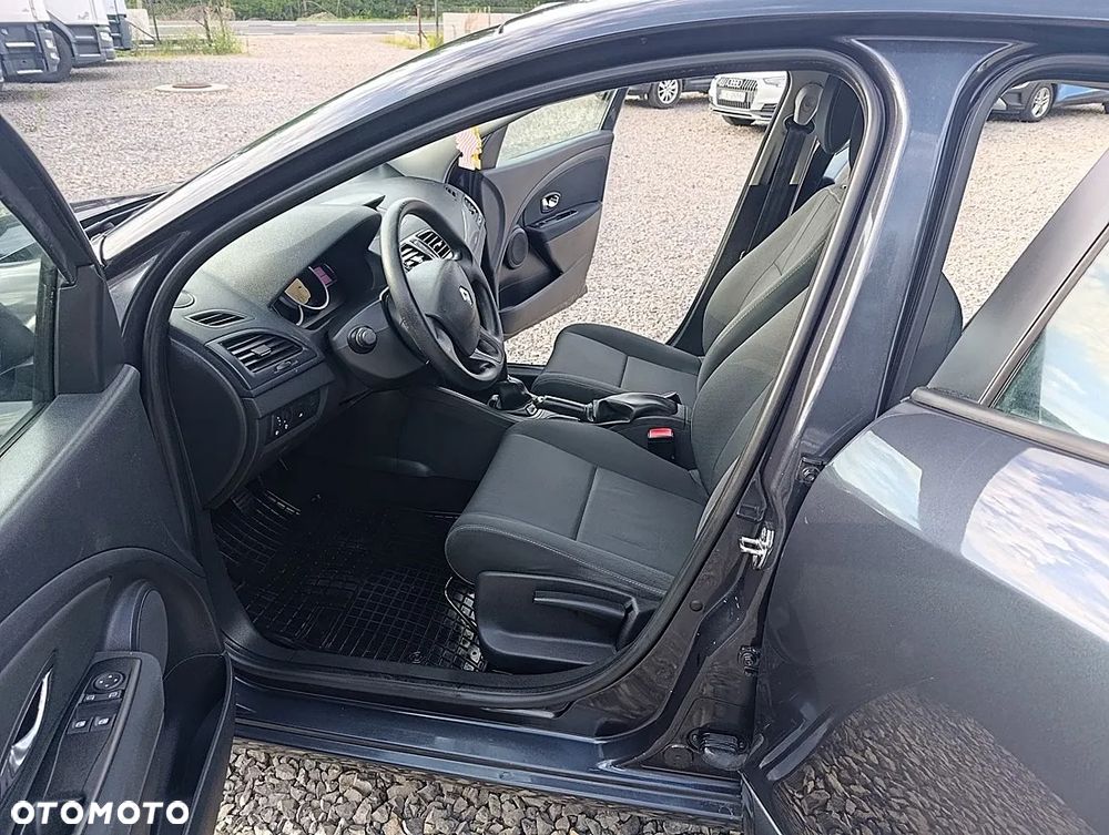 Renault Megane 1.6 16V Expression - 9