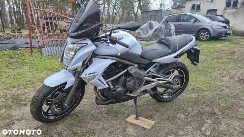 Kawasaki ER - 1