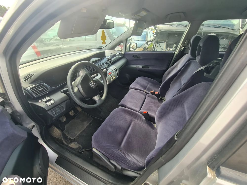 Honda Fr-V 2007r. 103 KW 1.8 B Cały na części - 4