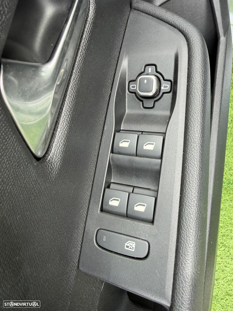 Opel Astra - 12
