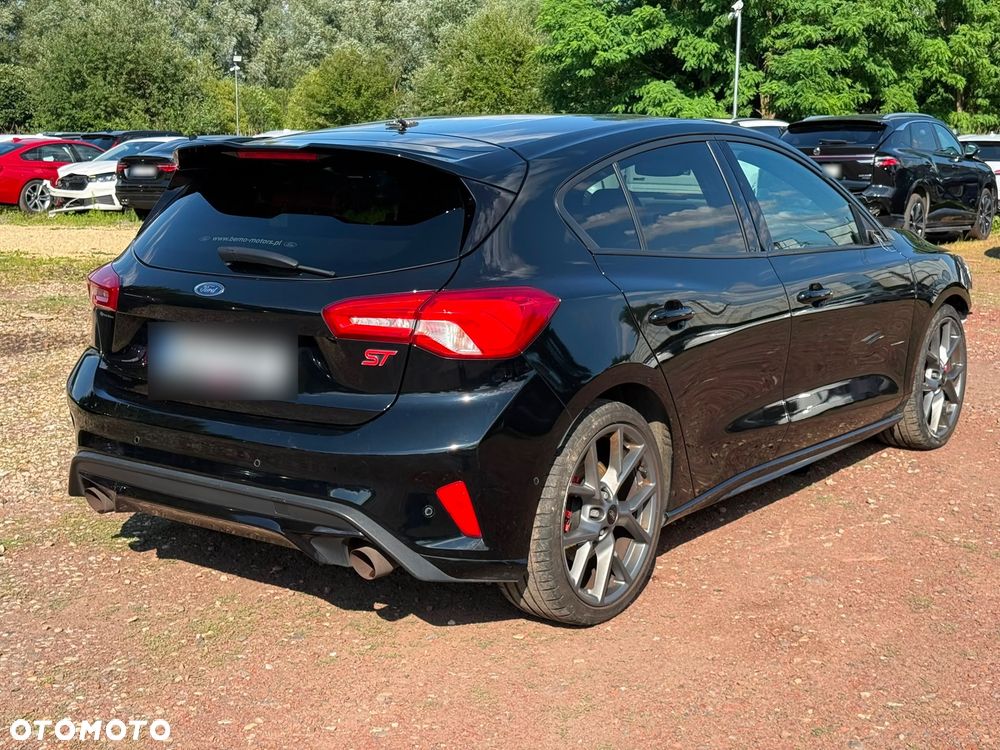 Ford Focus 2.3 EcoBoost ST - 4