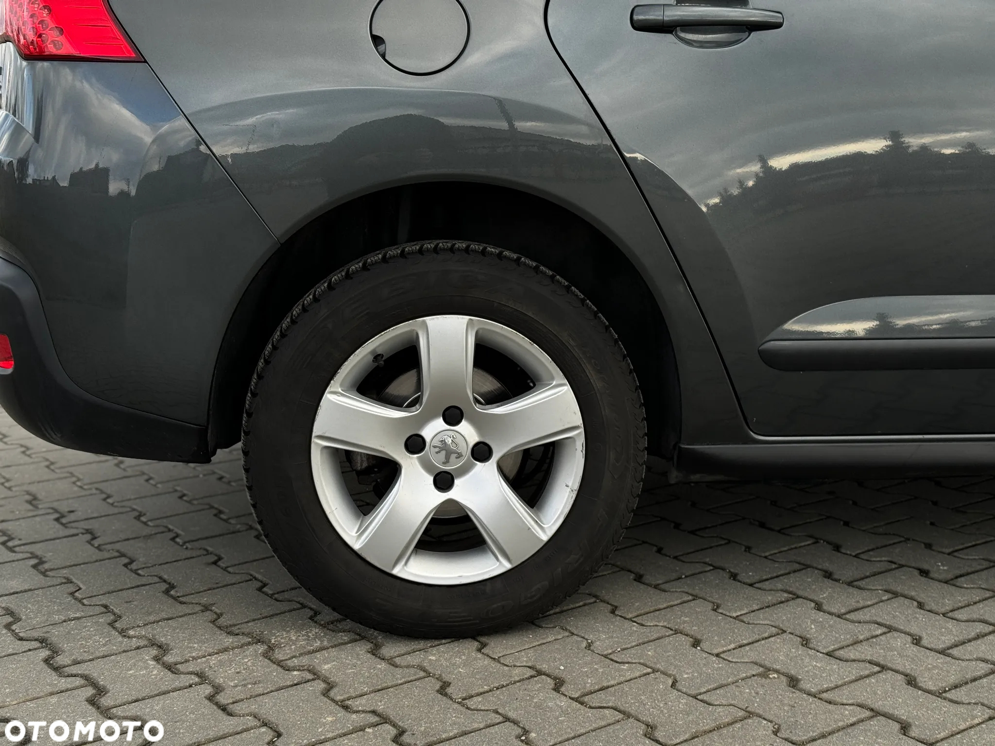 Peugeot 3008 - 8