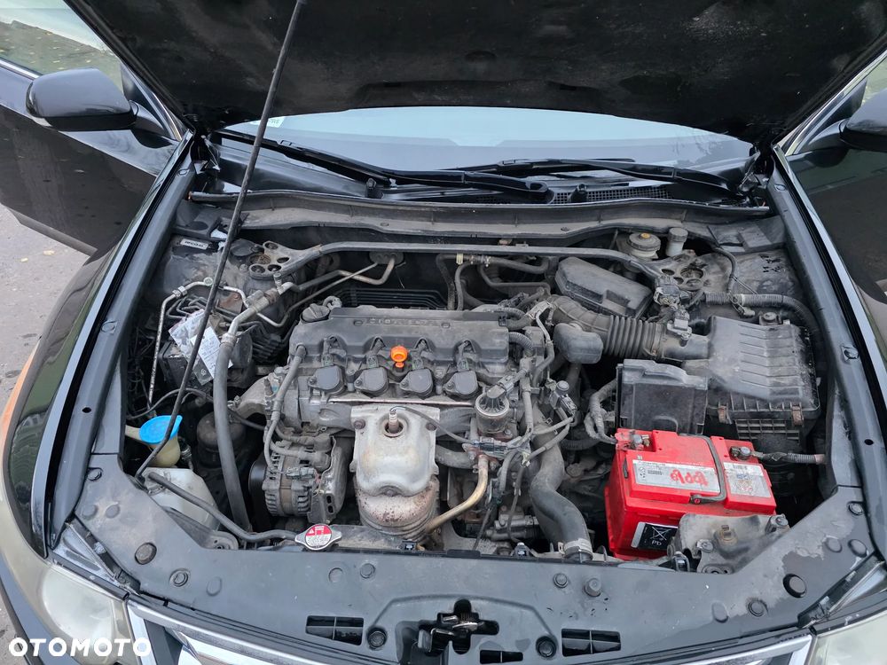 Honda Accord 2.0 Executive - 15