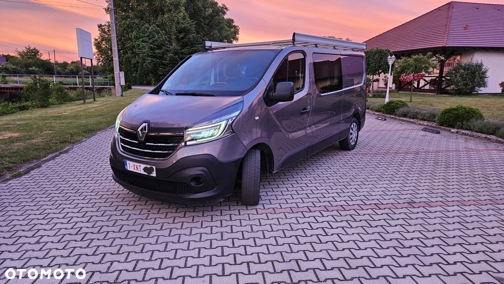 Renault Trafic Grand 2.0 dCi EDC - 2