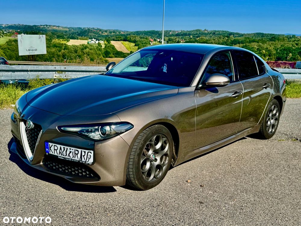 Alfa Romeo Giulia 2.2 D Turbo Super - 1