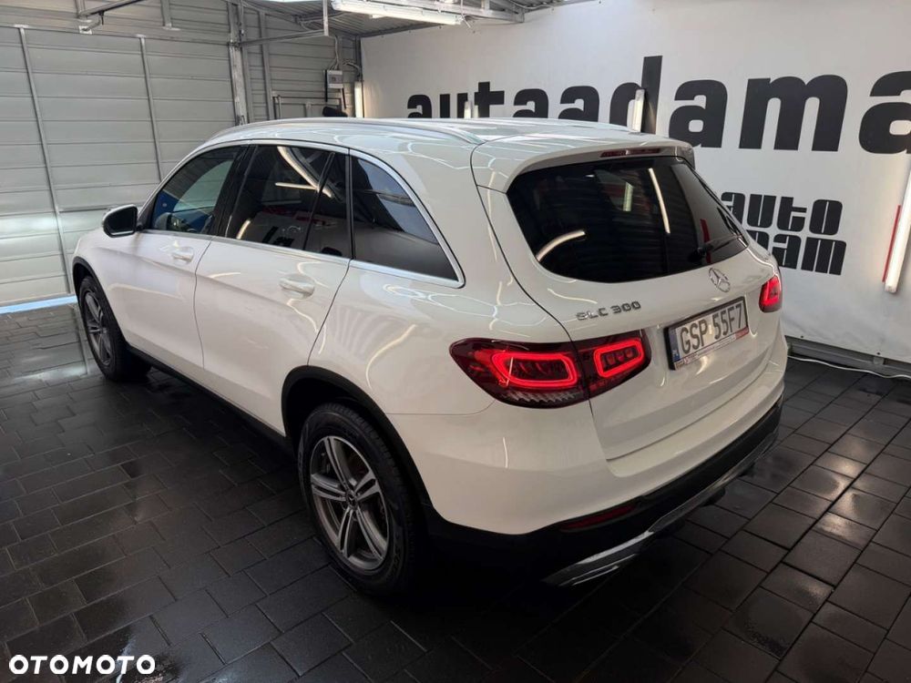 Mercedes-Benz GLC - 6