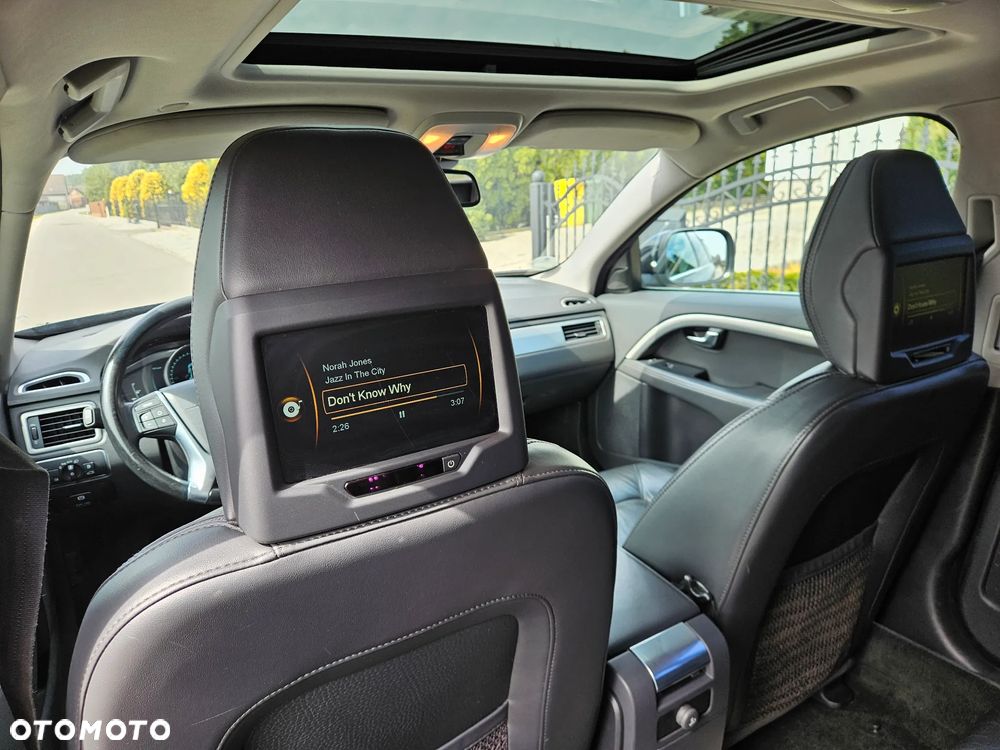 Volvo XC 70 D5 AWD Summum - 14