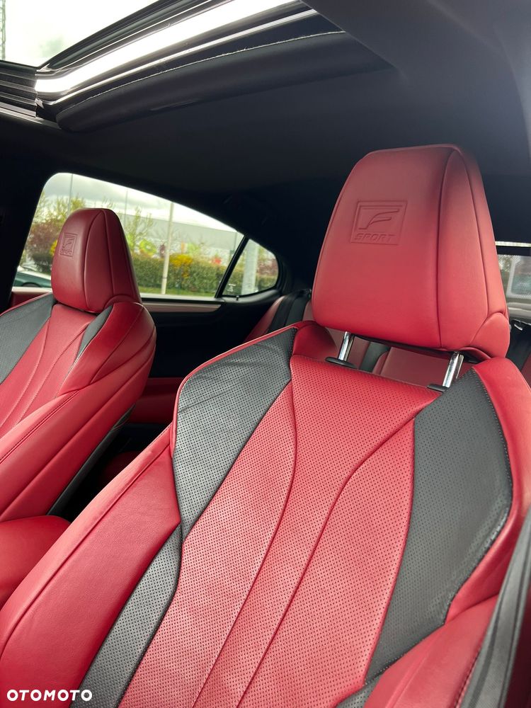 Lexus ES 300h F Sport - 17