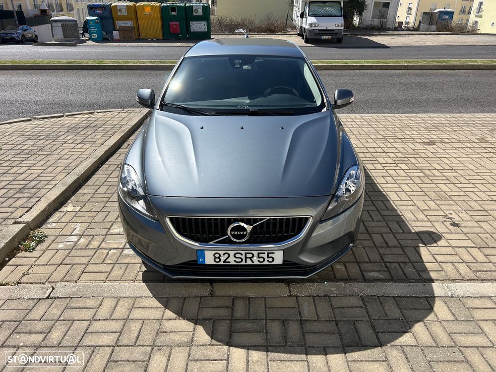 Volvo V40 2.0 D2 Kinetic Geartronic - 4