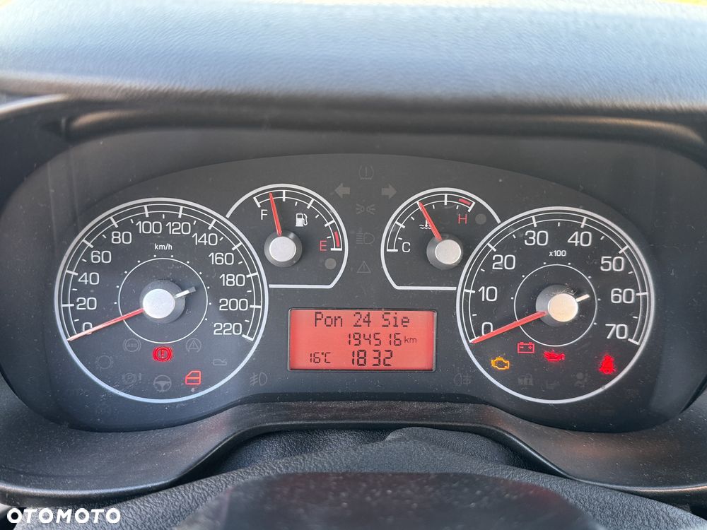 Fiat Grande Punto 1.4 8V Dynamic - 35
