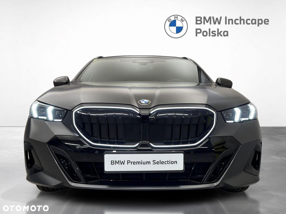 BMW Seria 5 520d xDrive mHEV M Sport - 9