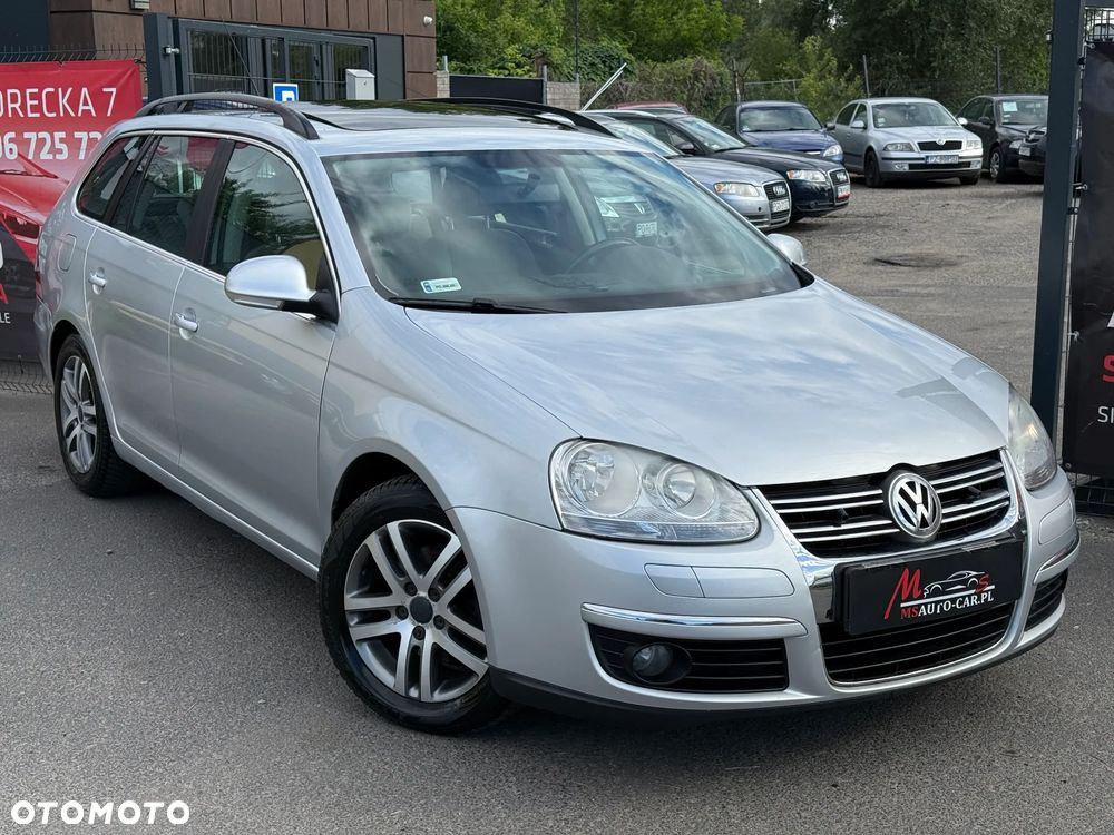 Volkswagen Golf 2.0 TDI DPF Highline - 8