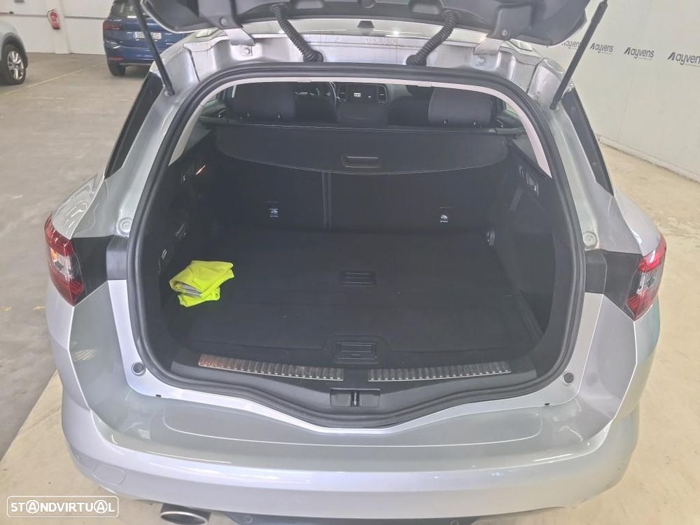 Renault Mégane Sport Tourer 1.5 dCi Intens - 9