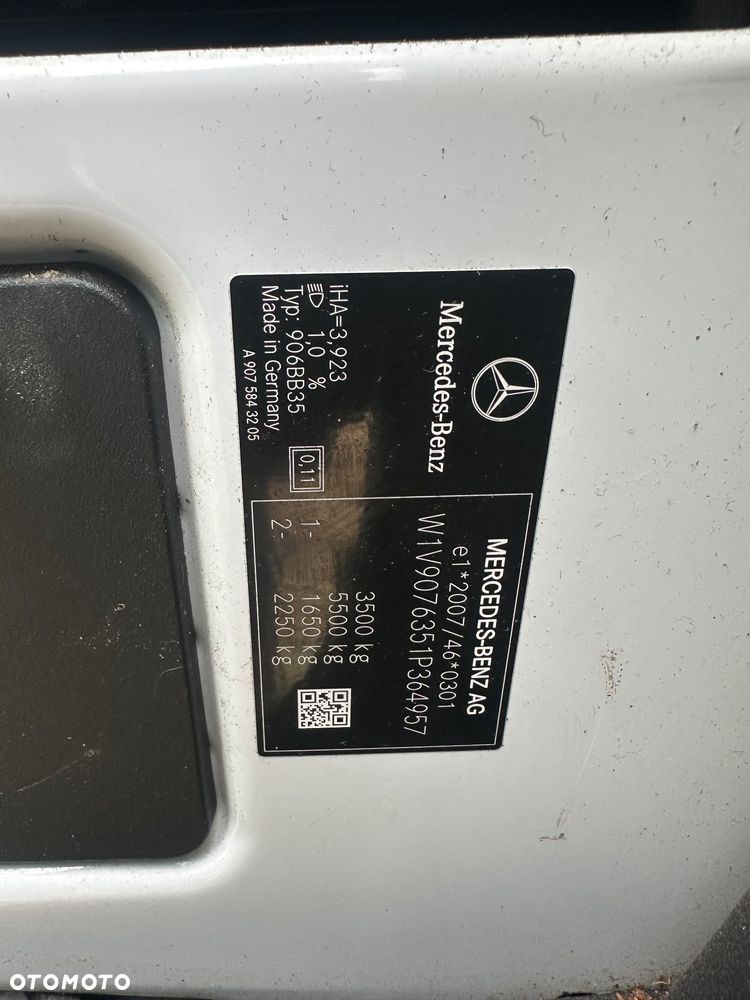 Mercedes-Benz Sprinter - 29