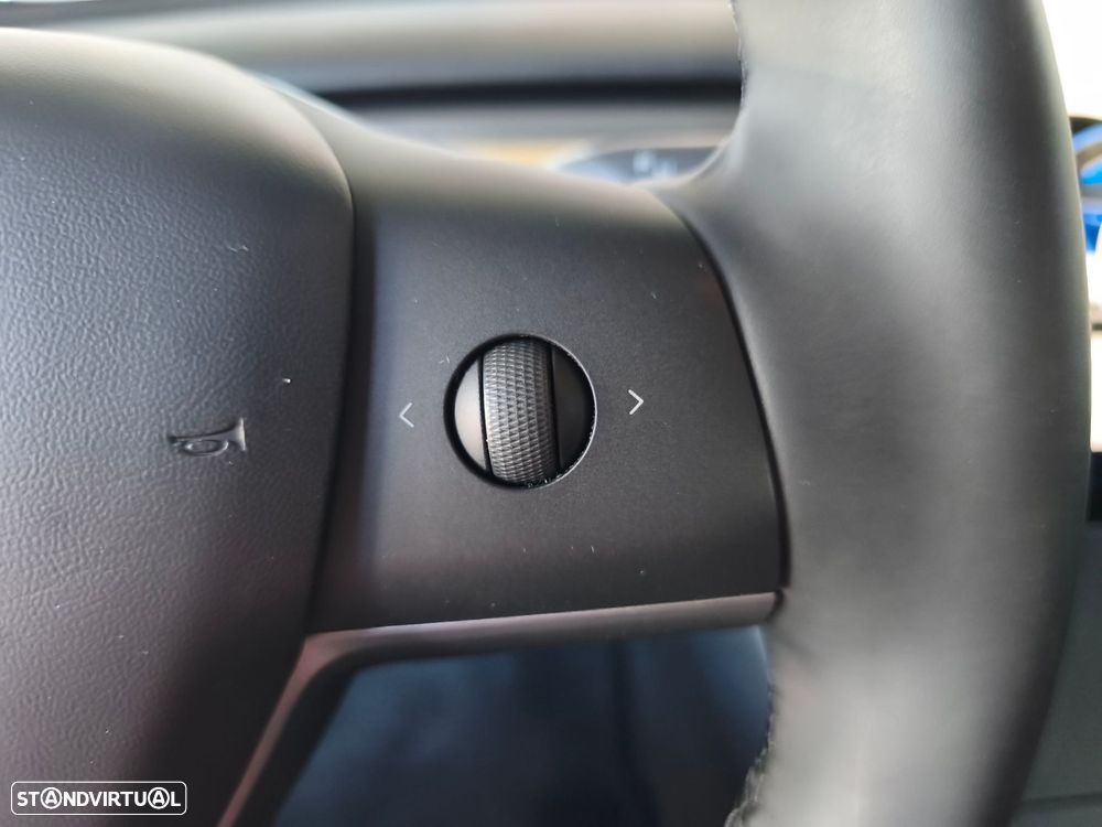 Tesla Model 3 - 15