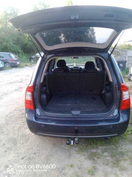 Kia Carens - 6