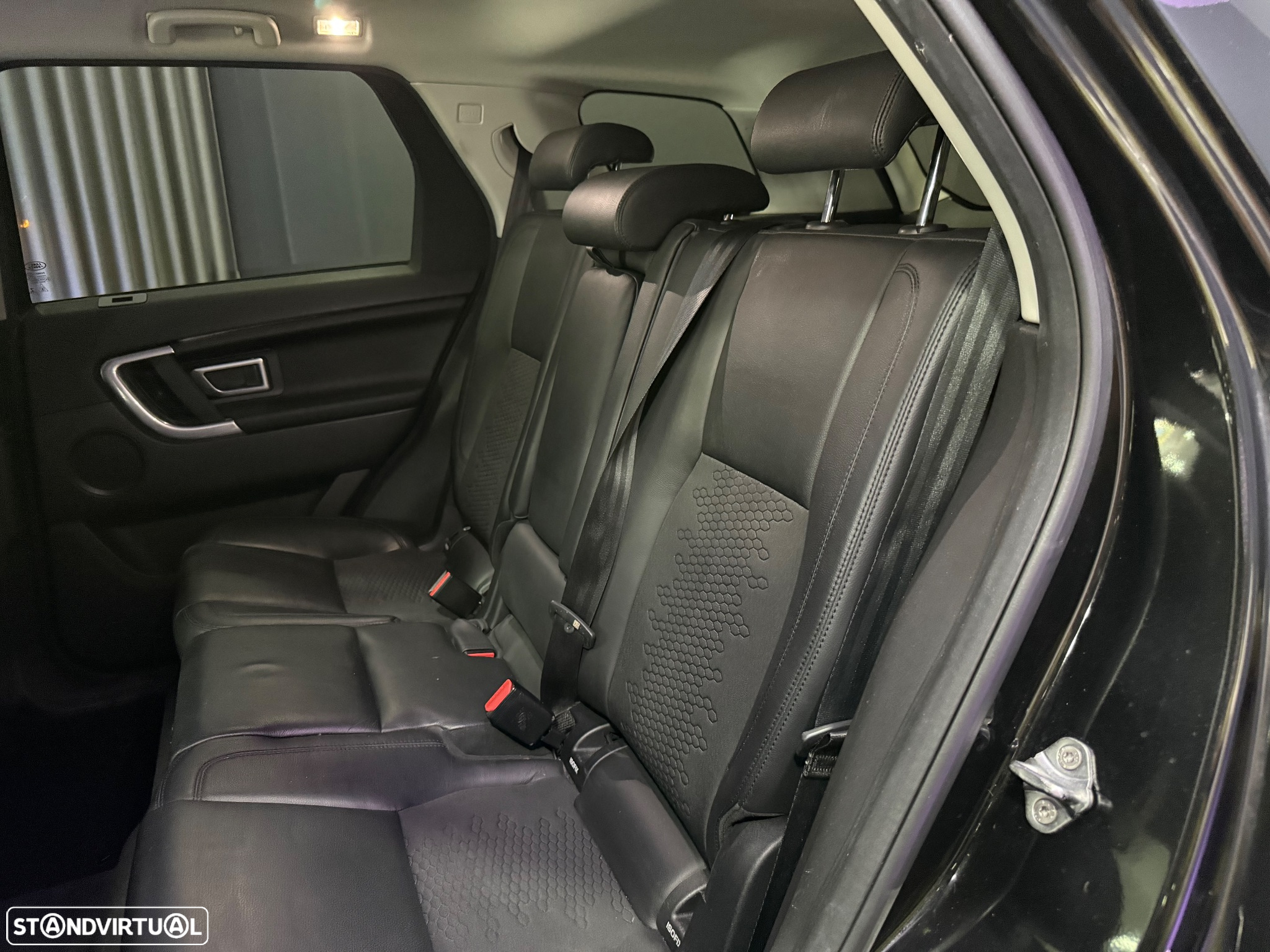 Land Rover Discovery Sport 2.0 TD4 HSE Auto - 22