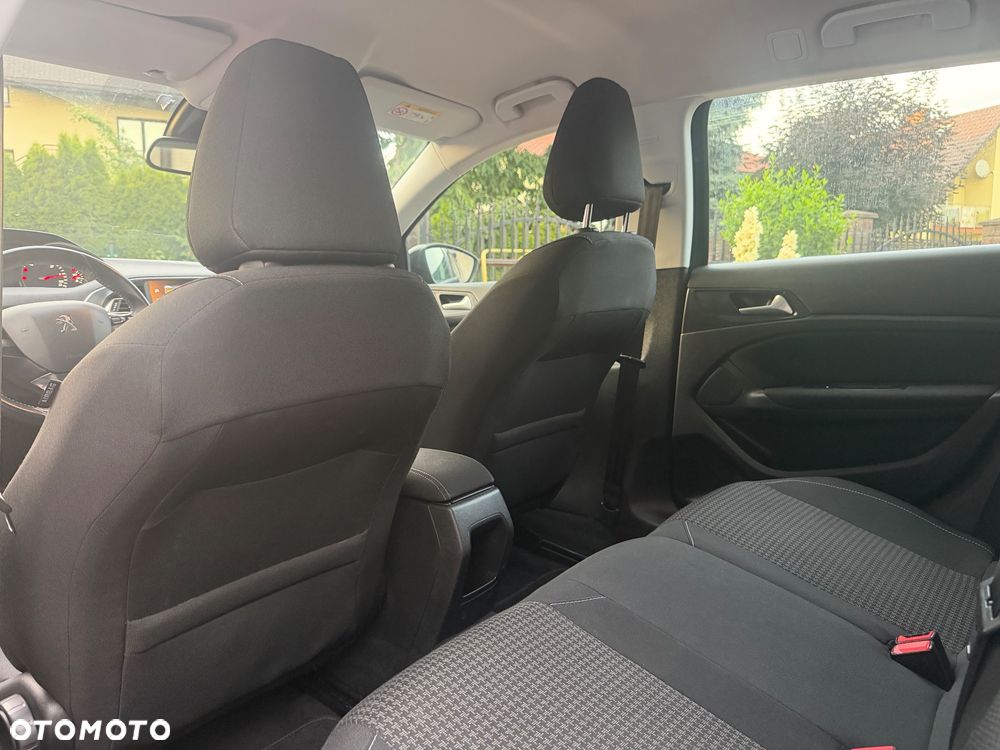 Peugeot 308 BlueHDi 100 Stop & Start Active Pack - 11
