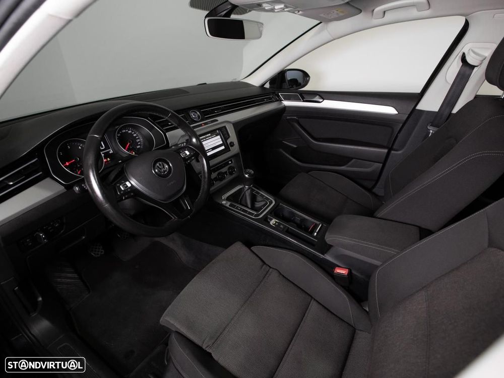 VW Passat Variant 1.6 TDI Confortline - 7