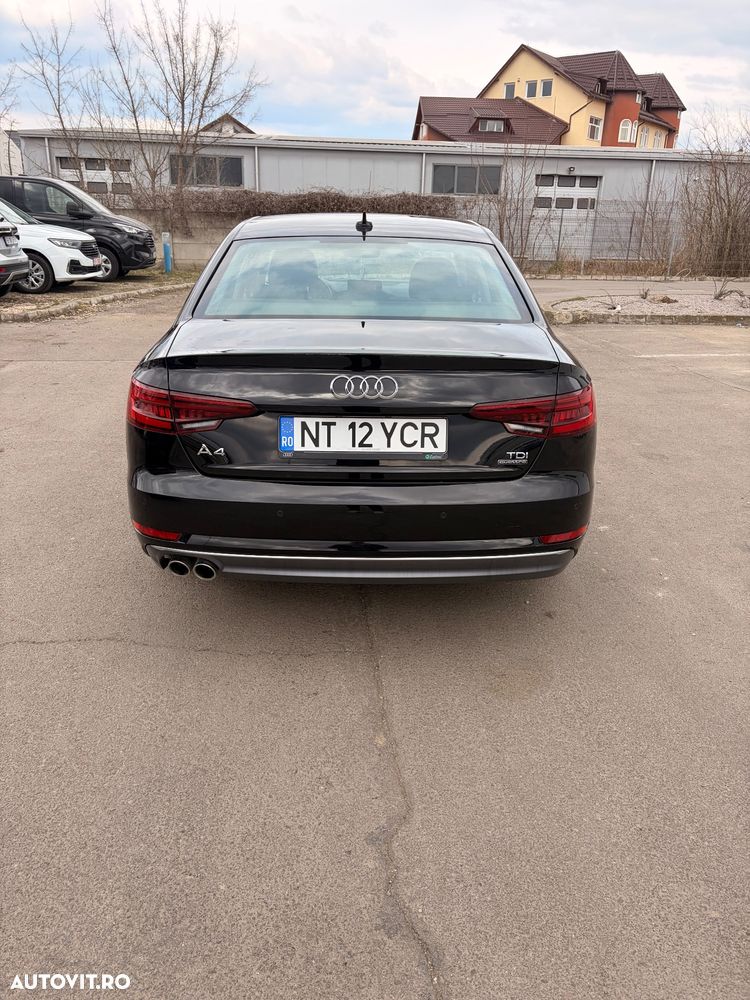Audi A4 2.0 TDI quattro Stronic - 2