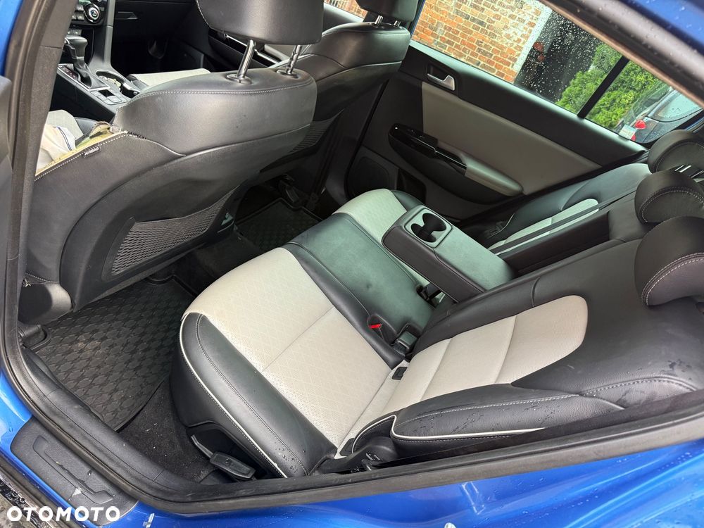 Kia Sportage 1.6 CRDI AWD DCT GT LINE - 13