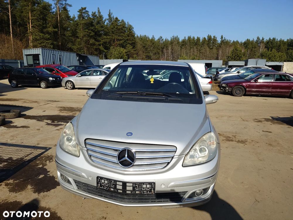 Mercedes B W245 2.0 80 KW NA CZĘŚCI - 1