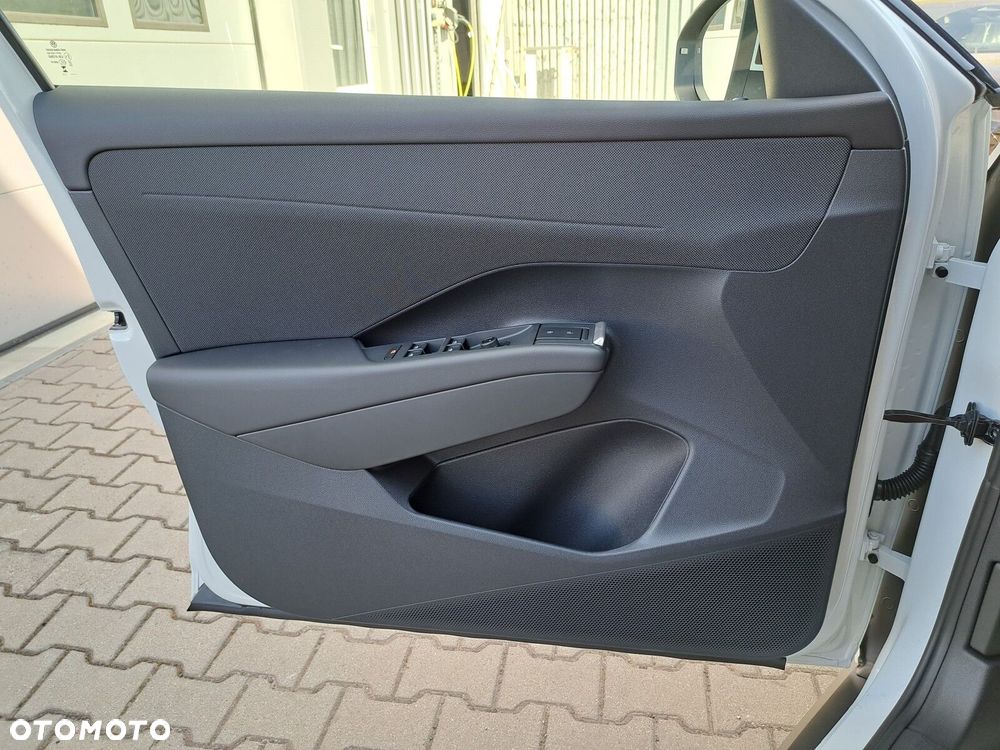 Volkswagen T-Roc - 15