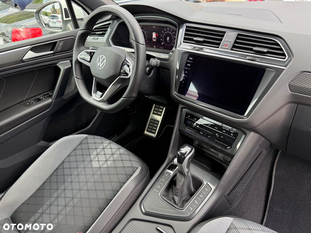 Volkswagen Tiguan 1.4 eHybrid OPF DSG R-Line - 23