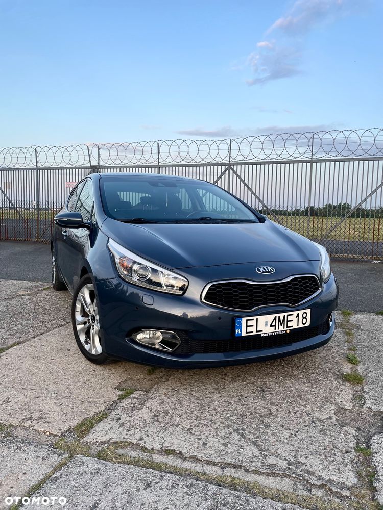 Kia Ceed - 1