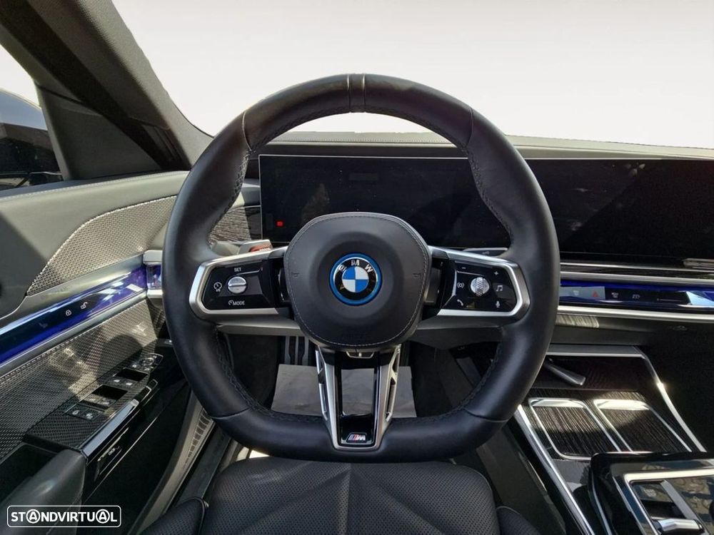 BMW i7 eDrive50 Pack Desportivo M Pro - 12