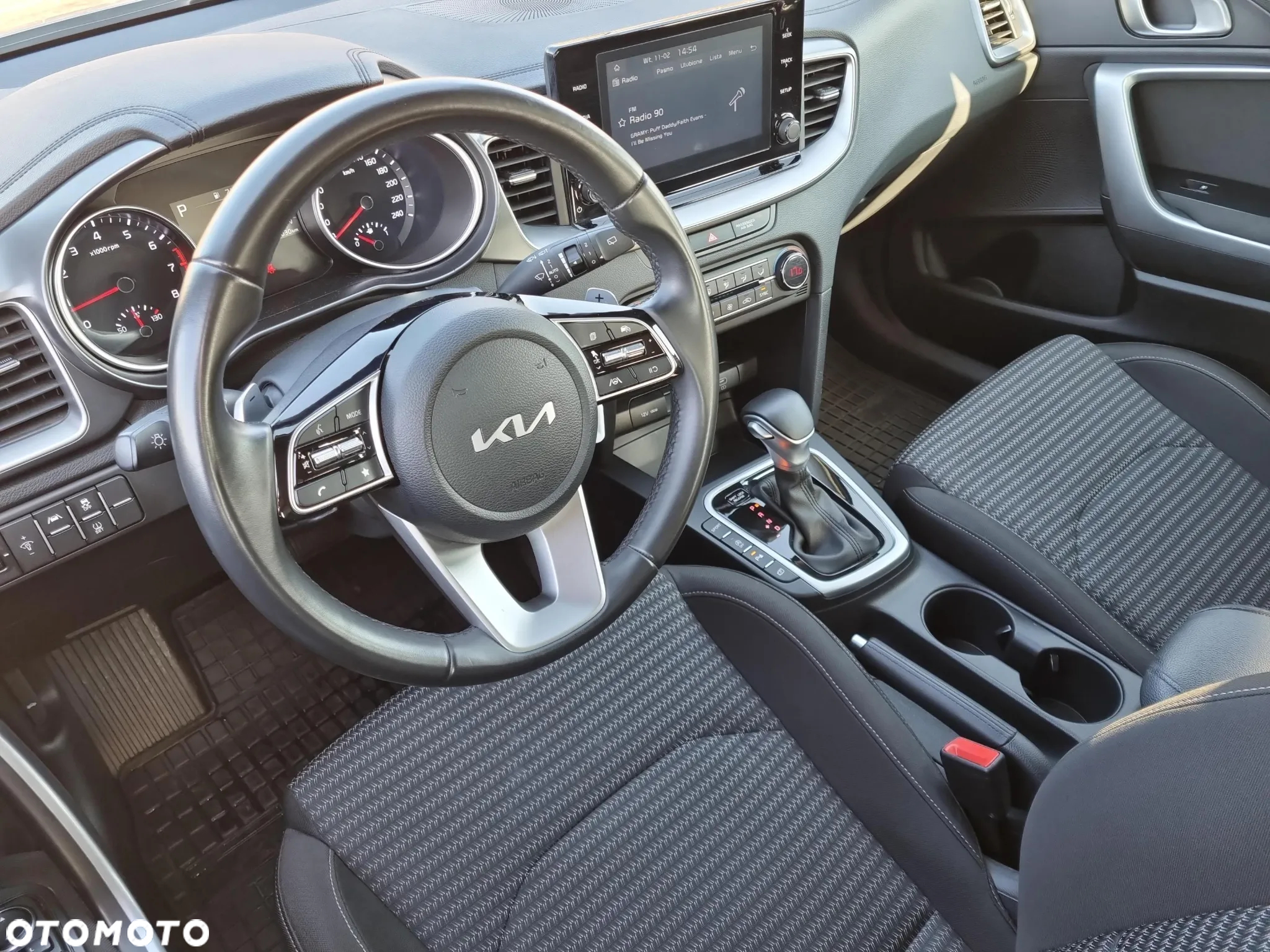 Kia Ceed 1.5 T-GDI M DCT - 9