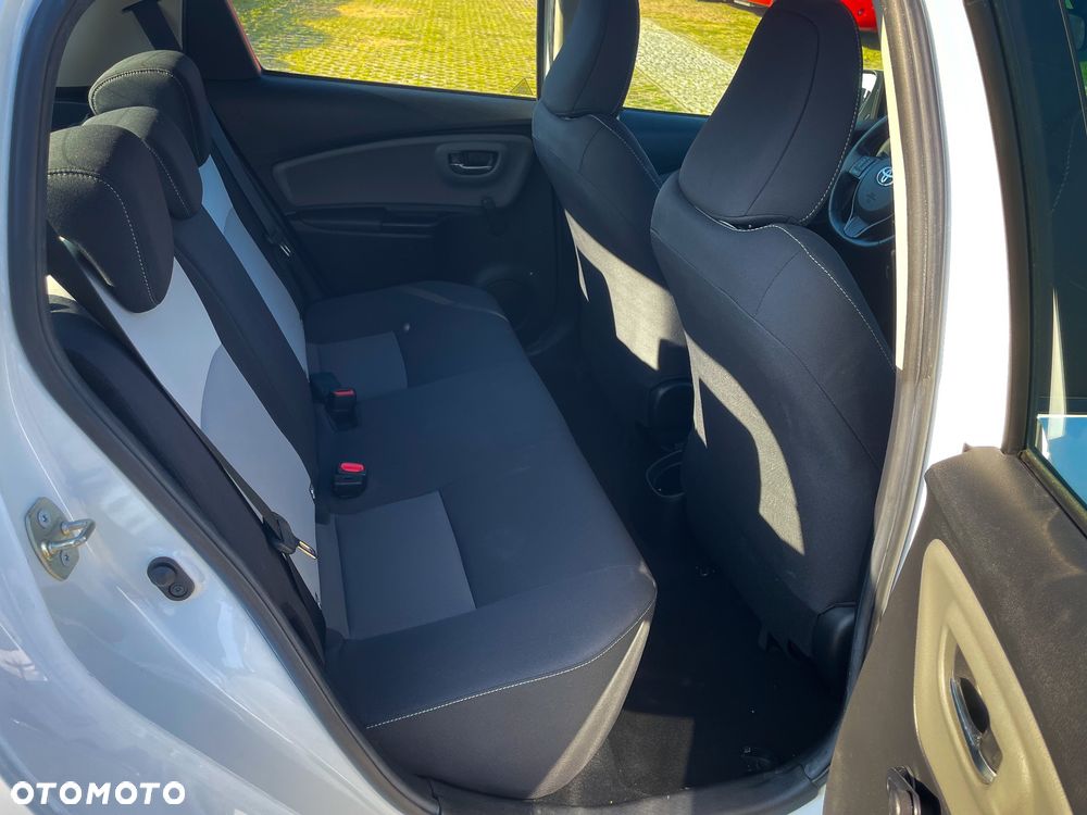 Toyota Yaris 1.0 Life - 12