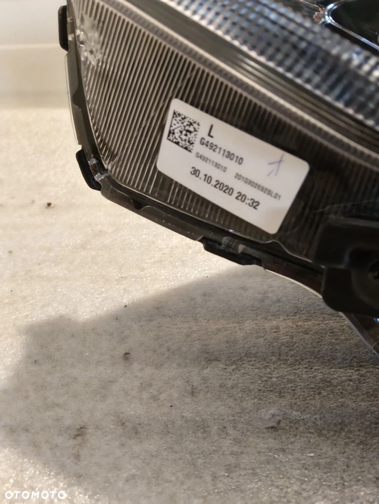 Hyundai i30 SOCZEWKA ZW PRZÓD STRONA LEWA LAMPA PRZEDNIA 92101G4510 - 2