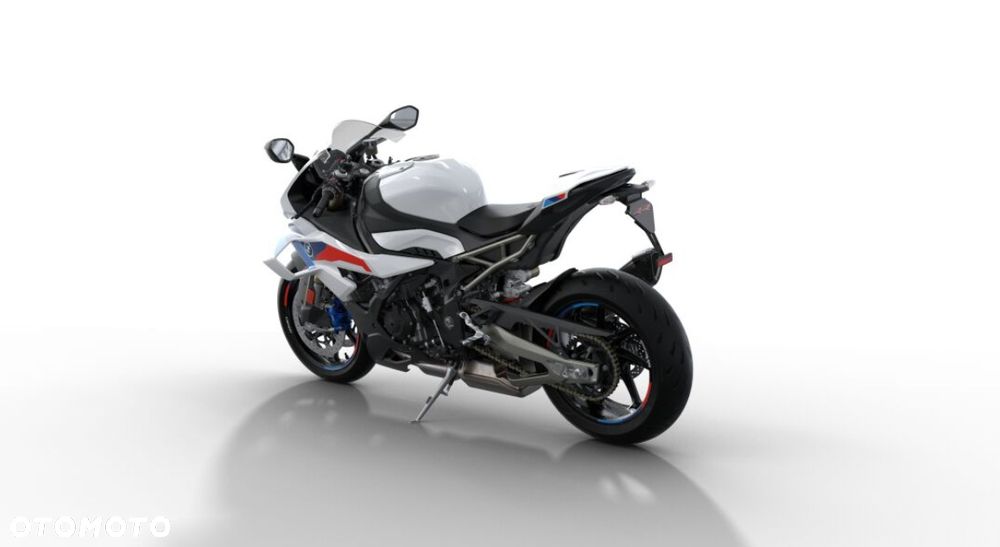 BMW S - 2