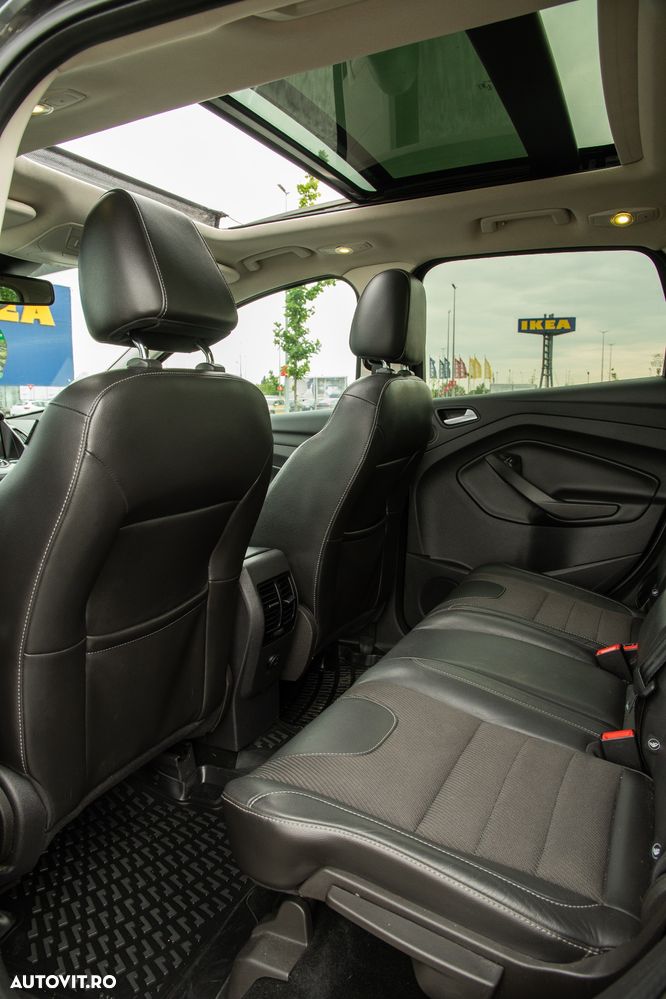 Ford Kuga 2.0 TDCi 4x4 Aut. Titanium - 6