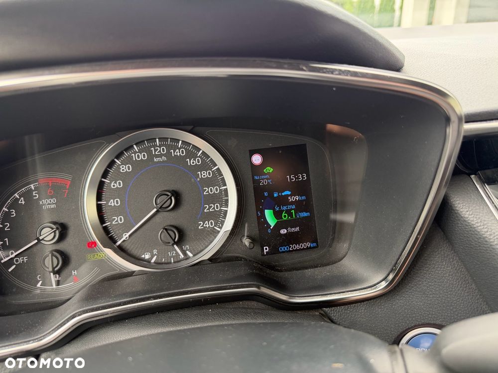 Toyota Corolla - 10