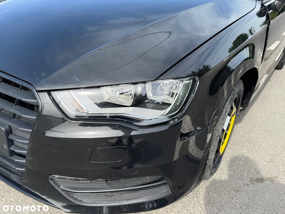 Audi A3 Sportback 1.6 TDI ultra Attraction - 11