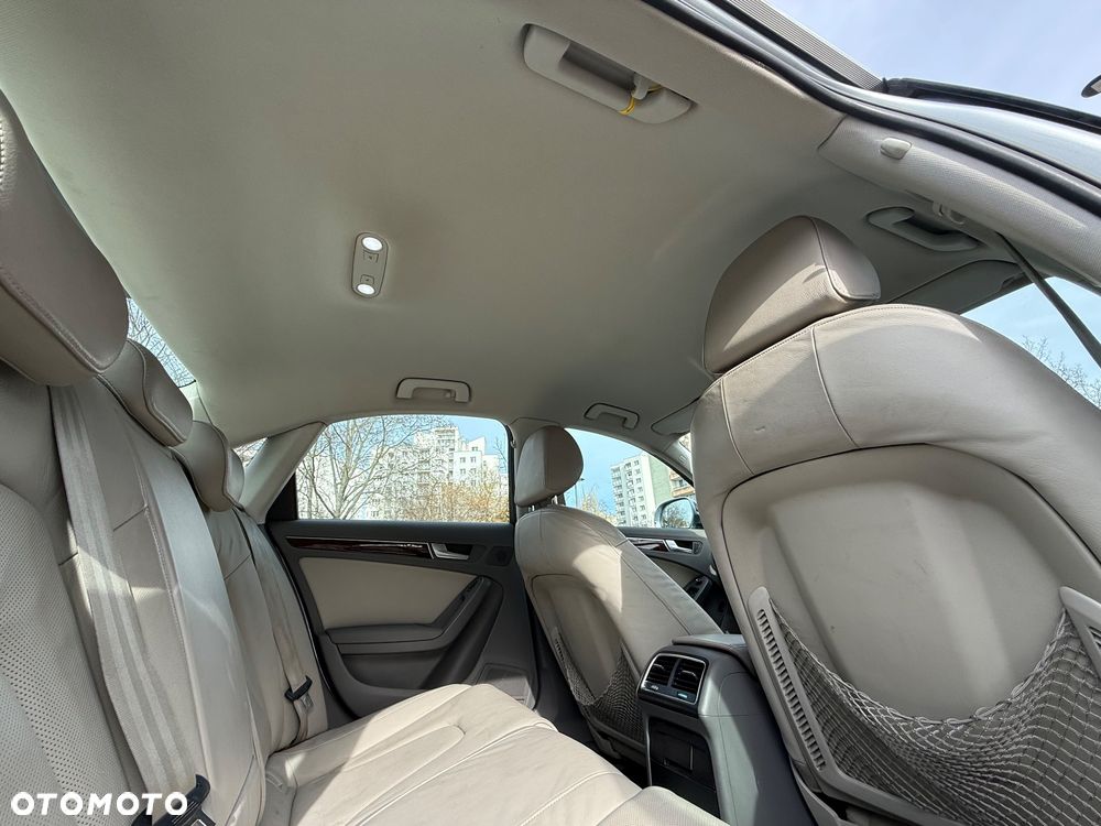 Audi A4 Limousine - 31