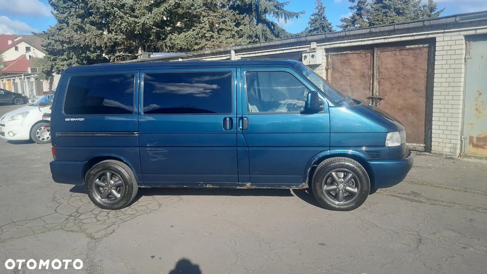 Volkswagen Multivan - 4
