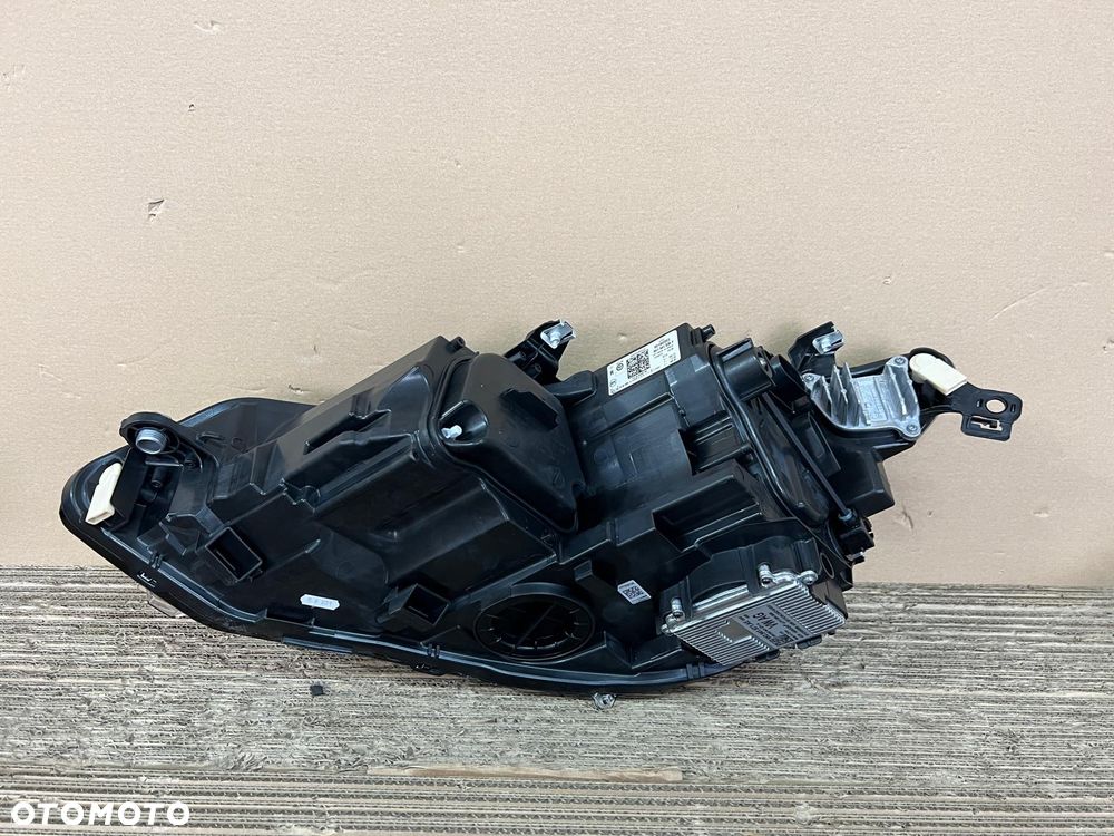 VW GOLF VIII 8 IQ-LIGHT 5H1941036F Lampa przednia prawa  full led - 3