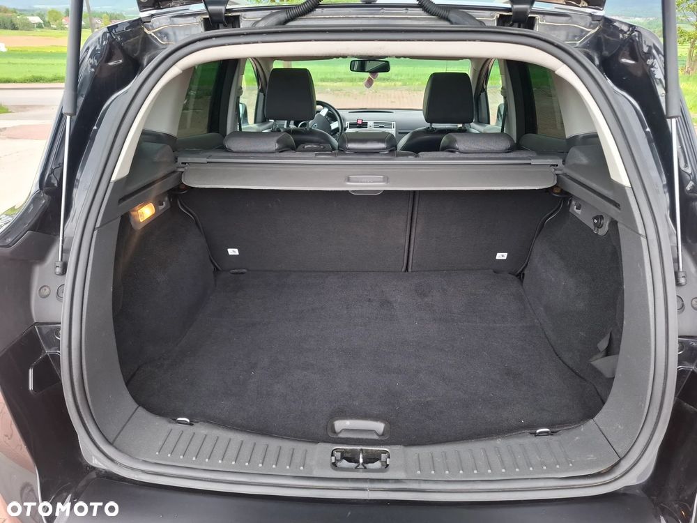 Ford Kuga 2.0 TDCi 4x4 Titanium - 21