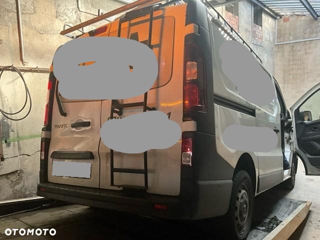 Renault Trafic - 6