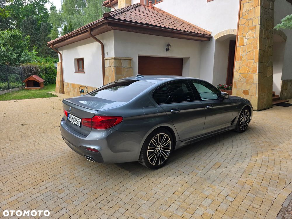 BMW Seria 5 520d xDrive M Sport sport - 25