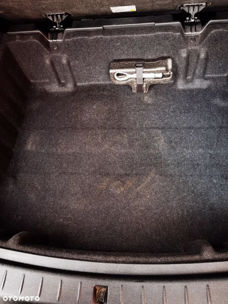 BMW Seria 2 218d GT - 22