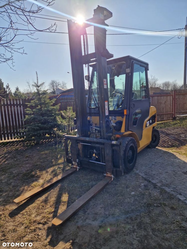 Caterpillar DP30NT - 15